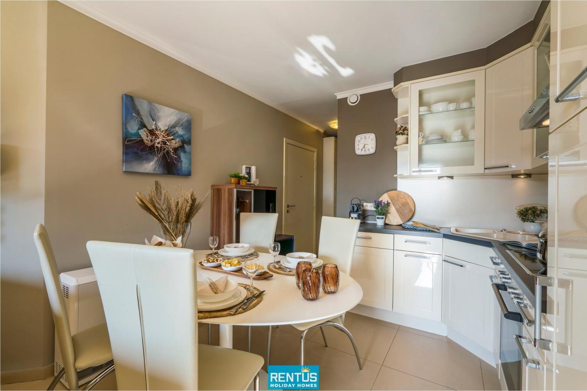 Bekehof - Apartment In The City Centre Of Nieuwpoort Exteriör bild
