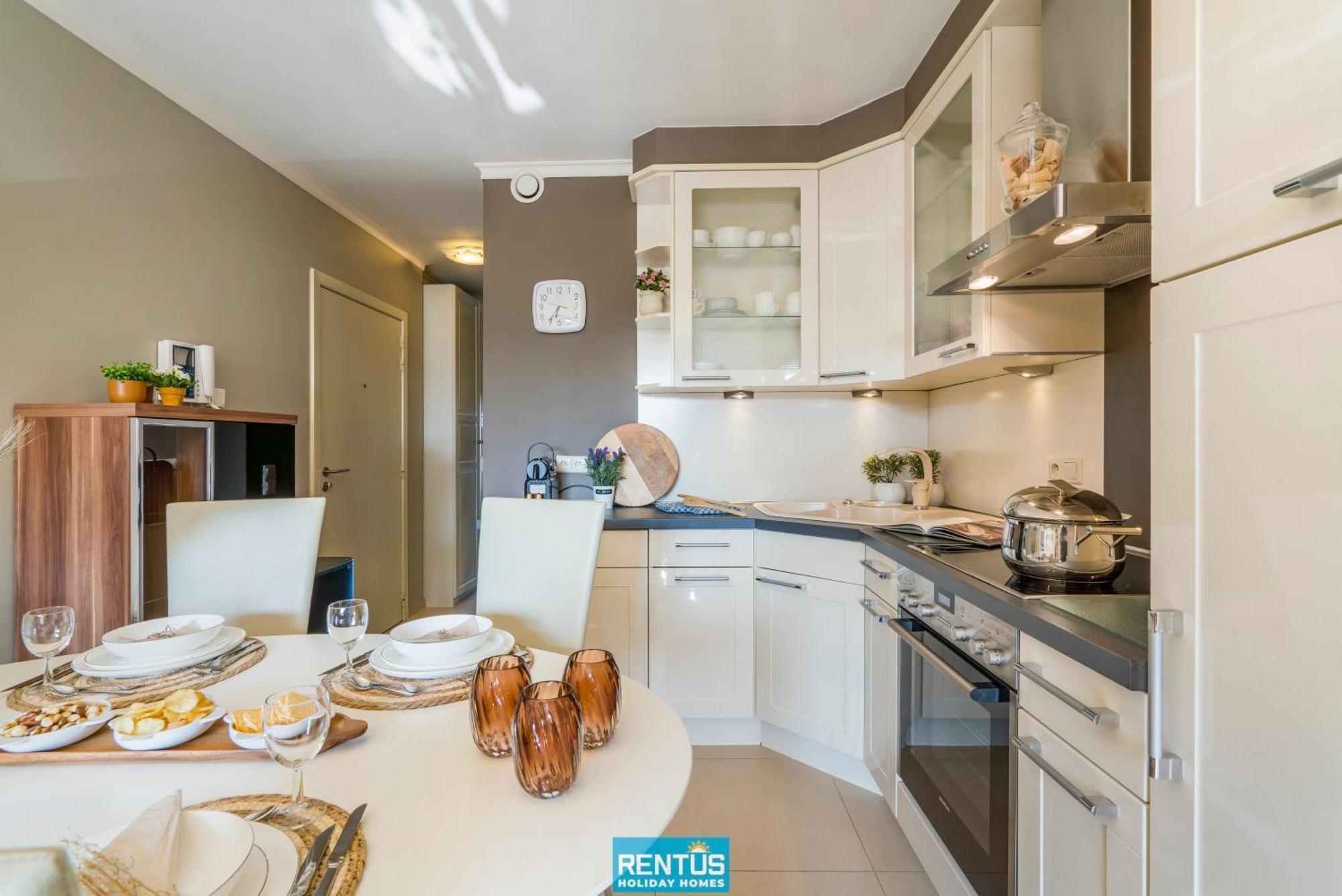 Bekehof - Apartment In The City Centre Of Nieuwpoort Exteriör bild